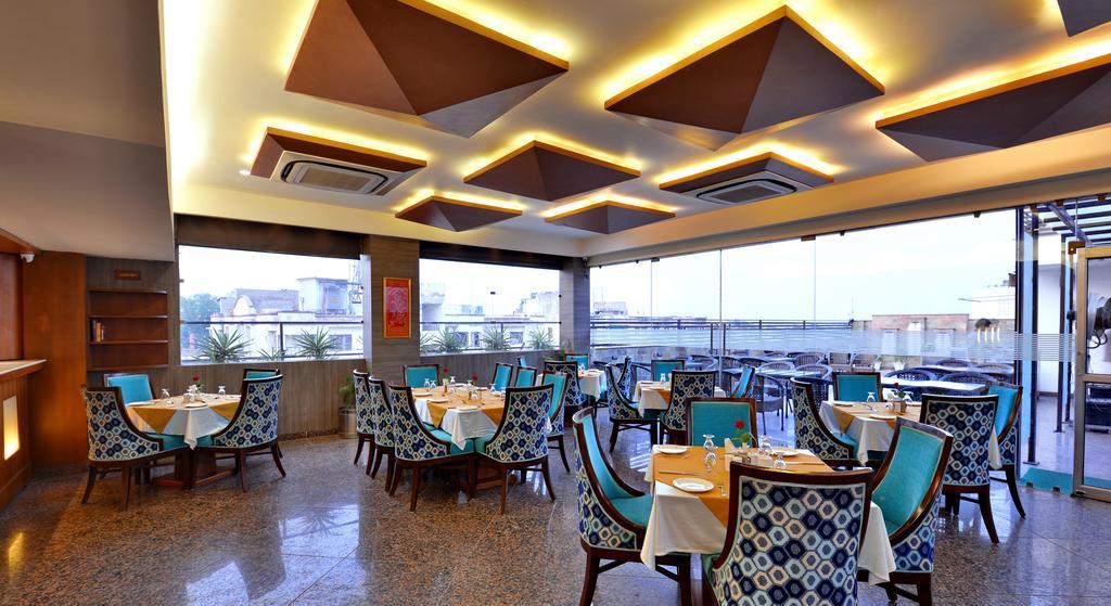Hotel Seven Hills Tower Agra  Exterior foto